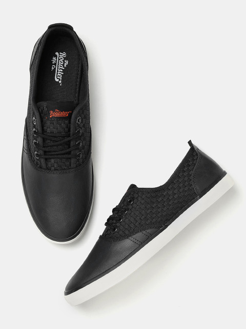 

Roadster Men Black Sneakers