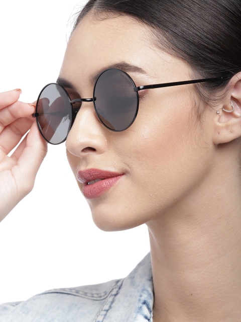 

Pipa Bella Women Classic Black Polarized Round Sunglasses O-DC21SG00116488