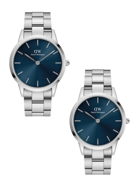 

Daniel Wellington Silver-Toned & Blue Stainless Steel Couple Watch Gift Set DW00501381