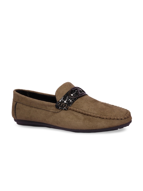 

CIPRAMO SPORTS Men Green Colourblocked Velvet Loafers