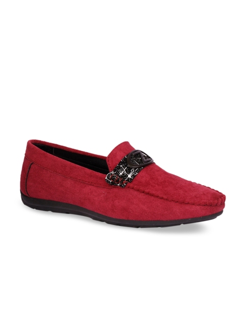 

CIPRAMO SPORTS Men Maroon Velvet Loafers