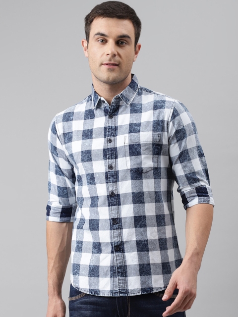 

Dennis Lingo Men Blue & White Comfort Slim Fit Checked Pure Cotton Casual Shirt
