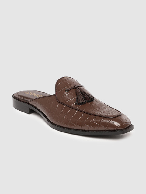 

The Alternate Men Brown Textured PU Mules