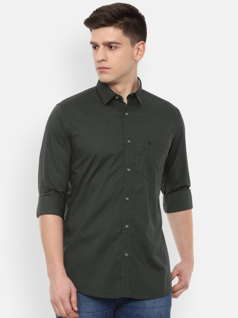 

Van Heusen Sport Men Black Slim Fit Printed Casual Shirt