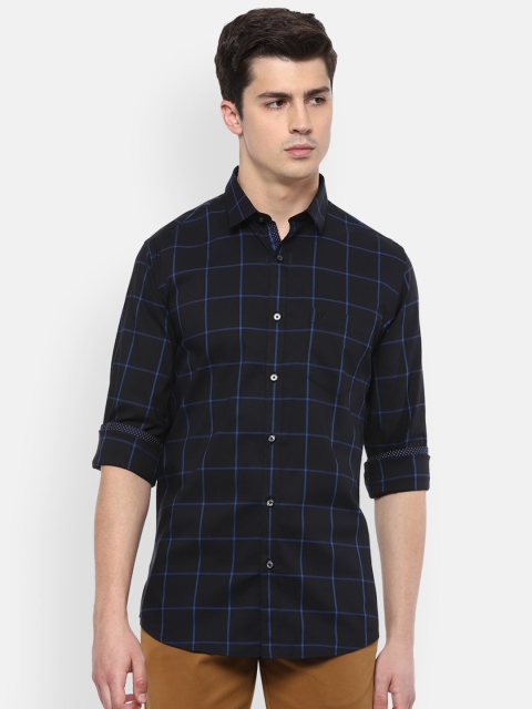 

Van Heusen Sport Men Black Slim Fit Checked Casual Shirt