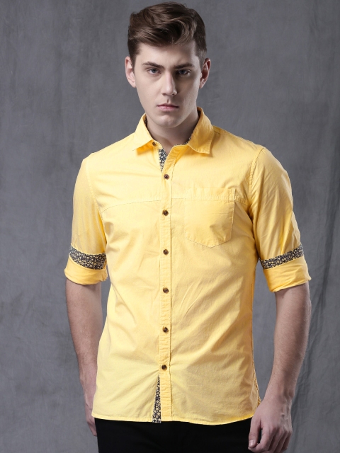 

WROGN Men Yellow Solid Casual Shirt