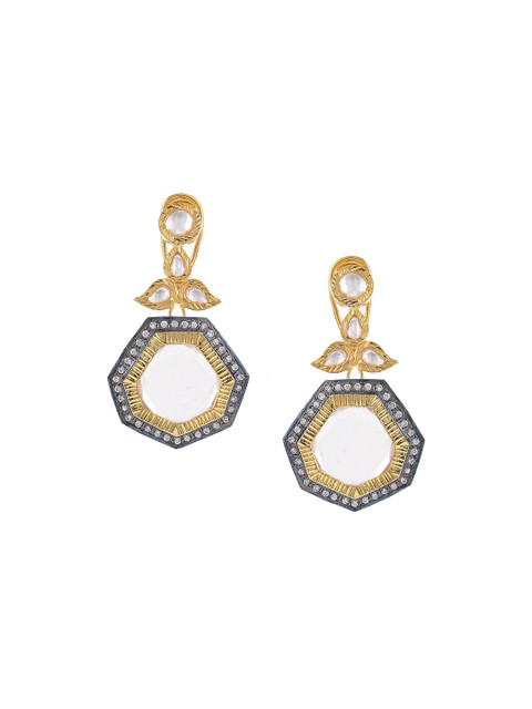 

Tistabene White & Gold-Toned Contemporary Drop Earrings