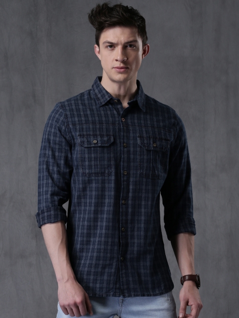 

WROGN Men Navy Slim Fit Checked Casual Shirt, Navy blue