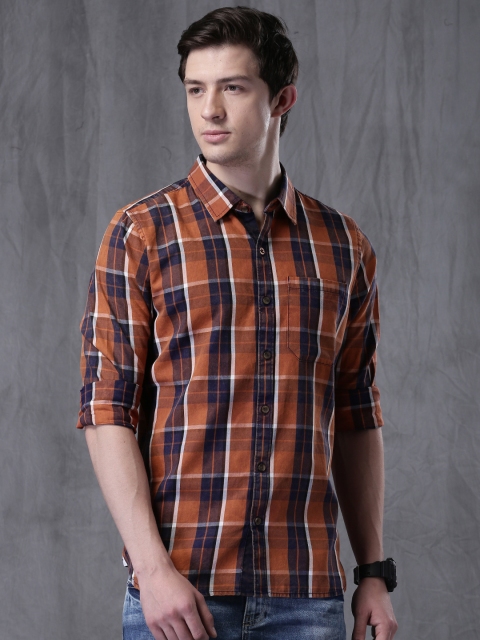 

WROGN Men Rust Orange & Navy Slim Fit Checked Casual Shirt