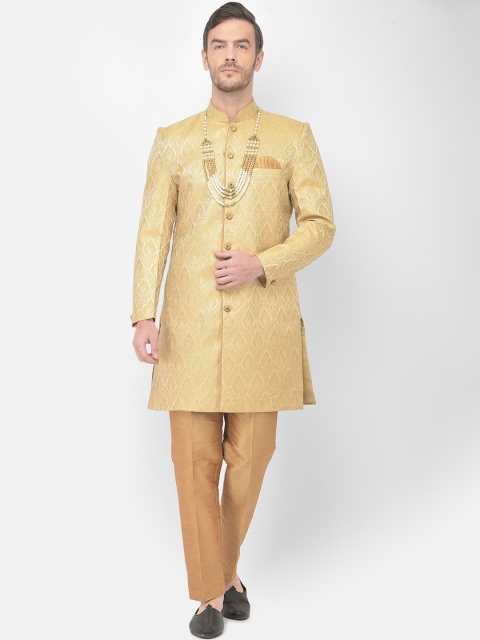 

SG RAJASAHAB Men Gold-Toned Woven Design Silk Sherwani Set