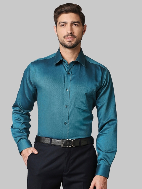 

Park Avenue Men Blue Formal Shirt