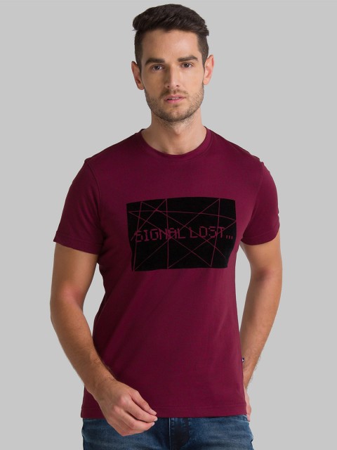 

Parx Men Maroon Graphic Printed Tropical Applique T-shirt