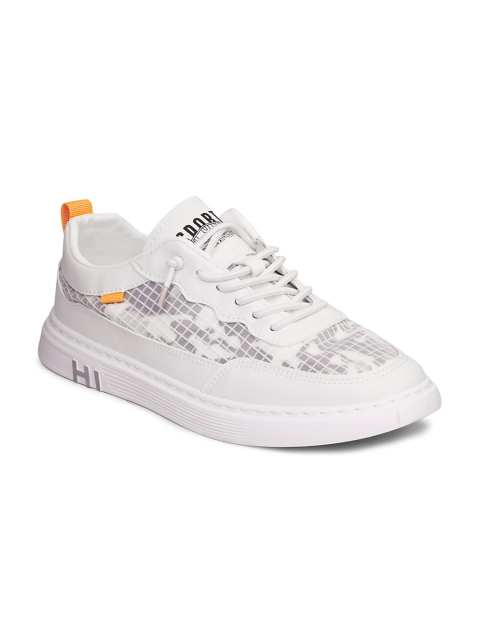 

CIPRAMO SPORTS Men Grey Printed PU Sneakers