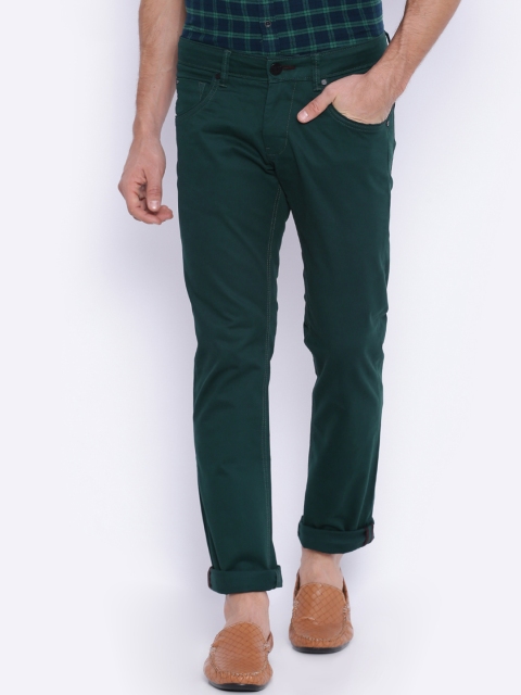 

Basics Men Green Solid Skinny Fit Chino Trousers