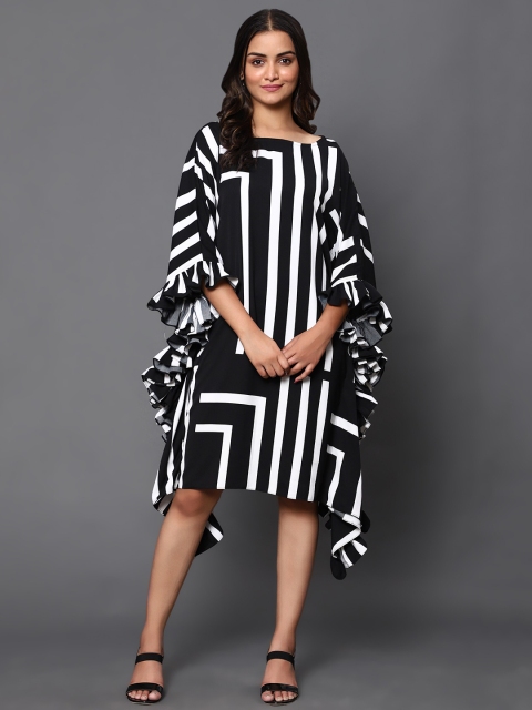 

KHUMAAR Shuchi Bhutani Women Black & White Printed A-Line Midi Dress