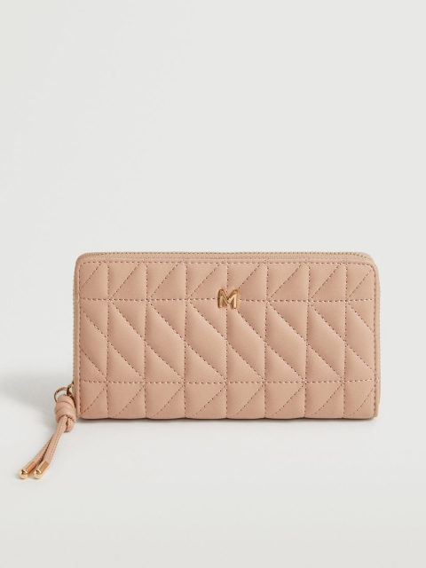 

MANGO Women Peach-Coloured Quilted Zip Around Wallet