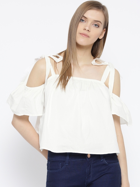 

Vero Moda Women White Solid Flared Cold Shoulder Top