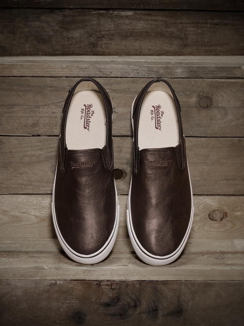 

Roadster Men Brown Slip-On Sneakers