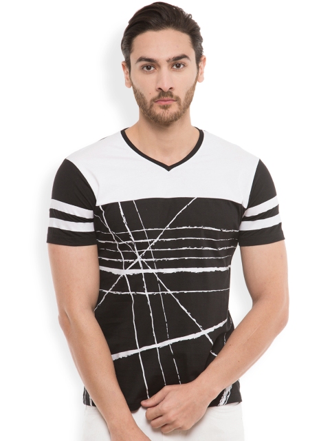 

LOCOMOTIVE Men Black & White Printed V-Neck T-Shirt