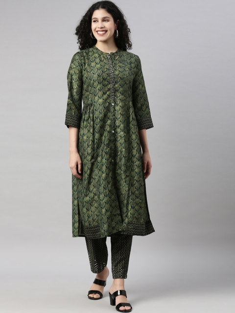 

GOLDSTROMS Women Green & Black Ethnic Motifs Printed Pleated Kurta with Trousers