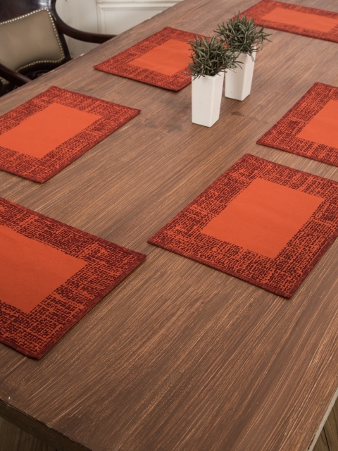 

MASPAR Red Printed Set of 6 Table Mats with Napkins