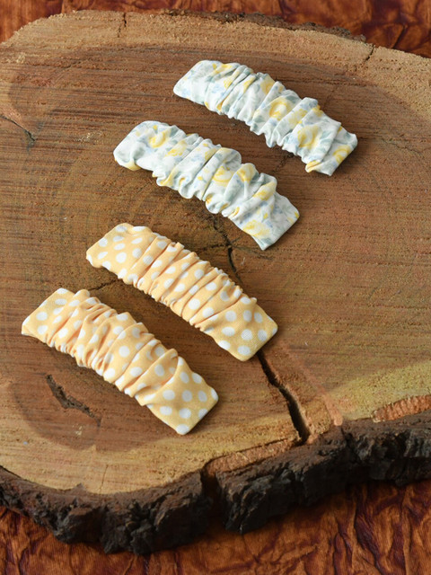 

FUNKRAFTS Girls Set of 4 Yellow & Blue Tic Tac Hair Clip