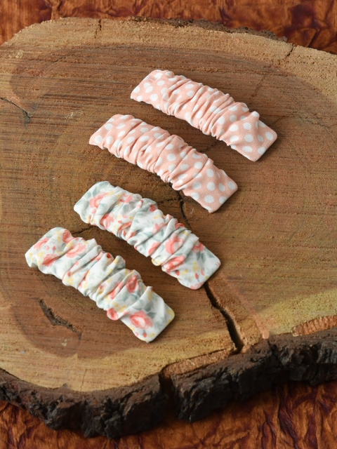 

FUNKRAFTS Girls Set of 4 Peach-Coloured & Blue Tic Tac Hair Clip