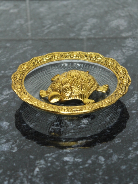 

Wonderland Gold-Toned Metal Big Tortoise Plate Showpieces