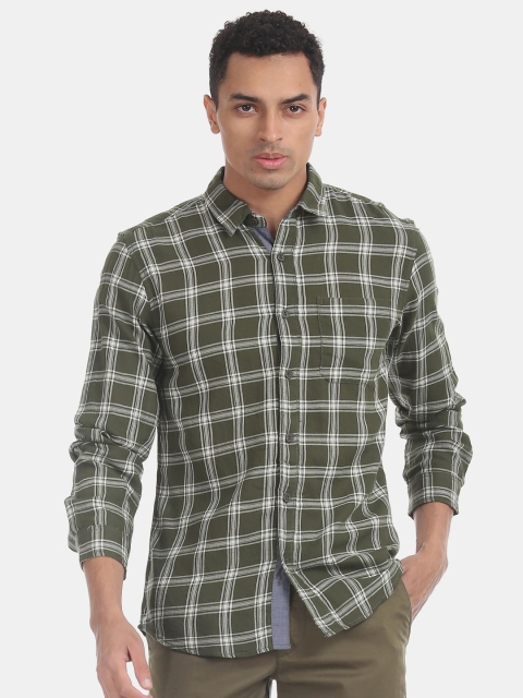 

Cherokee Men Green Tartan Checks Pure Cotton Regular Fit Checked Casual Shirt