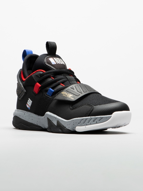 

TARMAK By Decathlon Unisex Kids Black & Grey Textile Non-Marking Lace-Up Basketball Shoes