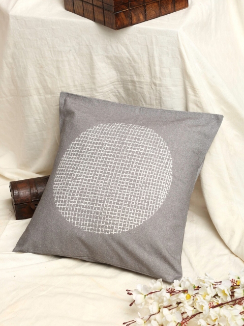 

EK BY EKTA KAPOOR Grey & White Geometric Cotton Square Cushion Cover