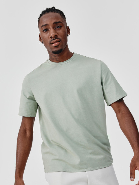 

Kalenji By Decathlon Men Sea Green Breathable T-shirt