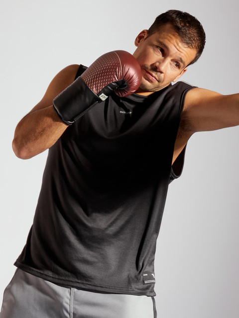 

OUTSHOCK By Decathlon Men Black Regular Fit Boxing T-shirt