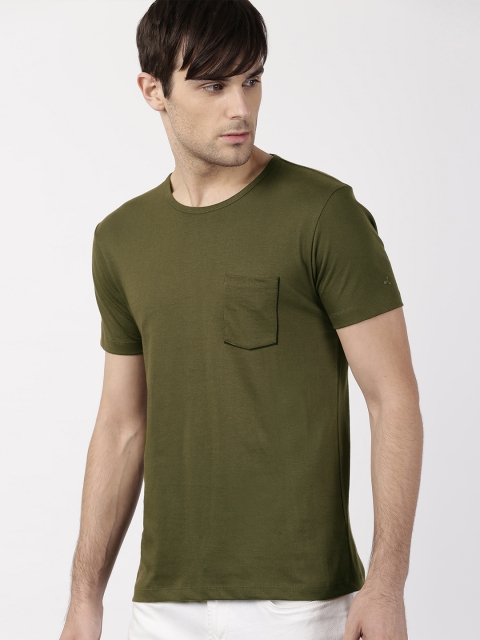 

ether Men Olive Green Solid Round Neck T-shirt With Patch Pocket