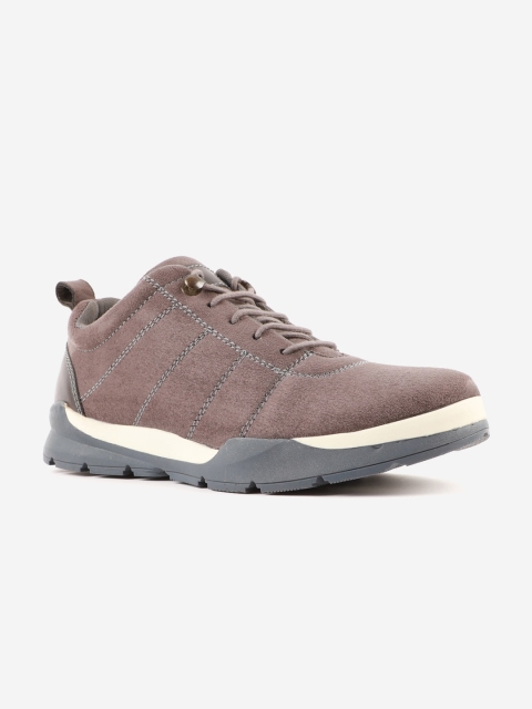 

Carlton London Men Grey Lightweight Sneakers