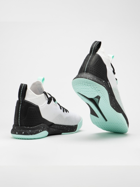 

TARMAK By Decathlon Women White Basketball Non-Marking Shoes