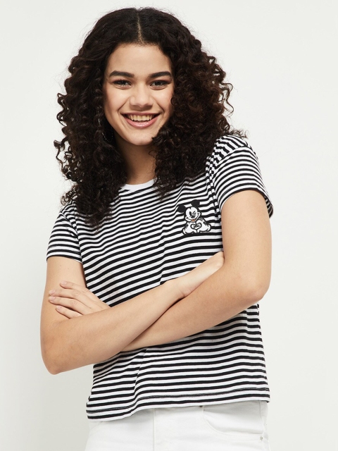 

max Women Black & White Striped Cotton T-shirt