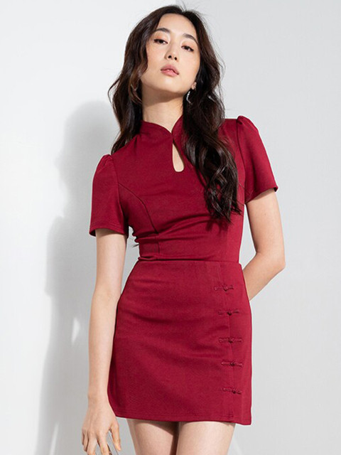 

ZALORA OCCASION Maroon Mandarin Collar Top