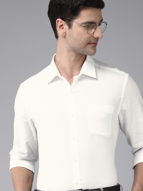 

Arrow Men White Solid Original Slim Fit Pure Cotton Formal Shirt