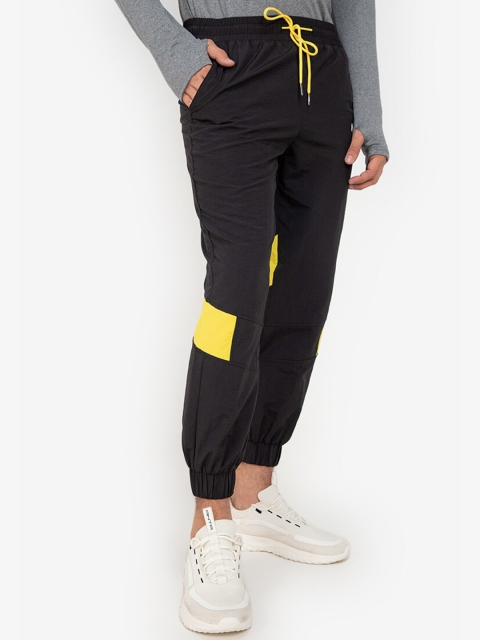 

ZALORA ACTIVE Men Black & Yellow Nylon Solid Lounge Pants