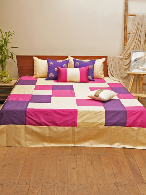 

ZEBA Multicoloured Checked Double Bed Cover With 2 Pillow Covers, Multi