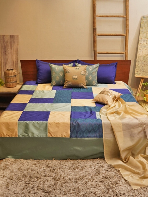

ZEBA Multi Colour Patchwork Double Bed Cover with 2 Pilllowcovers