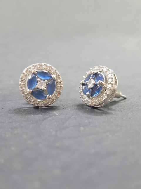 

OOMPH Blue & Silver-Toned Circular Studs Earrings