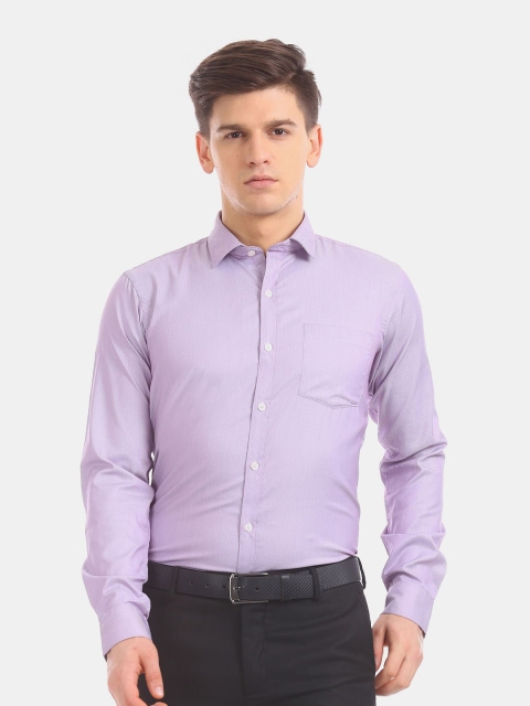 

Excalibur Men Purple Regular Fit Casual Shirt