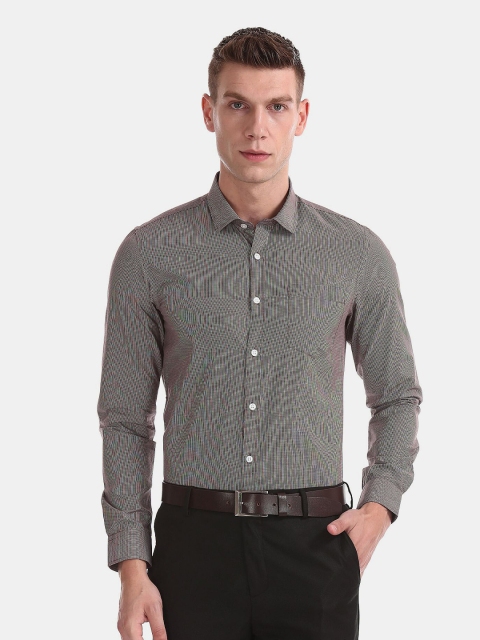 

Excalibur Men Pack Of 2 Assorted Pinstripes Striped Formal Shirt