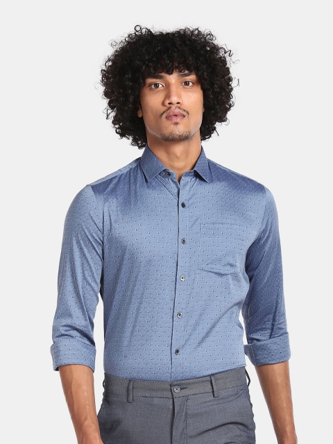 

Excalibur Men Blue Patterned Formal Shirt