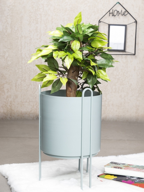 

MARKET99 Green Solid Metal Decorative Planter