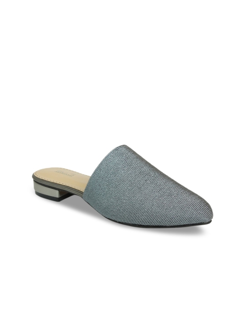

Inc 5 Grey Solid Block Mules