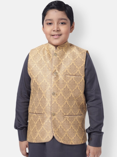 

NAMASKAR Boys Gold -Toned Printed Pure Silk Nehru Jacket