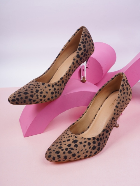 

Rubeezz Women Tan Printed Party Pumps